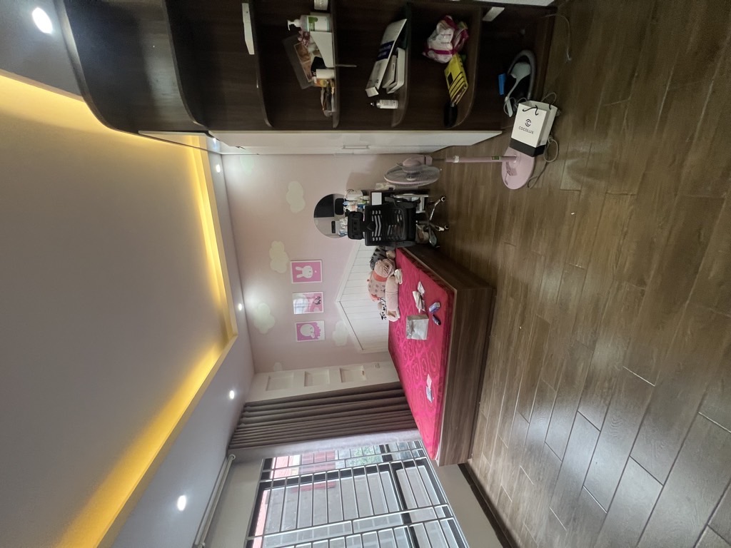 Bán nhà Nguyễn Văn Cừ,5 tầng,ôtô đỗ cửa,full nội thất.