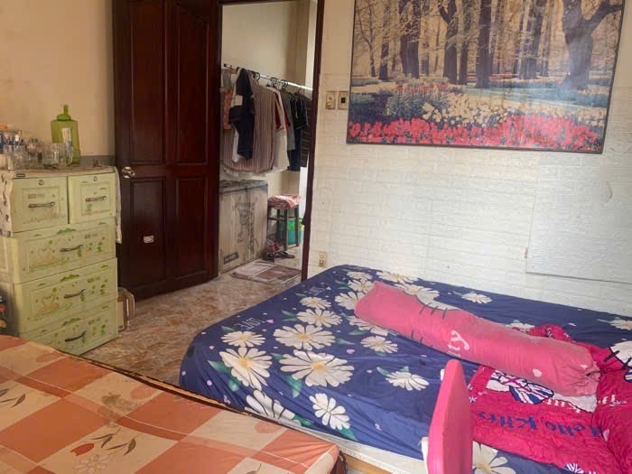 Bán nhà vị trí vàng đường âu dương lân , quận 8