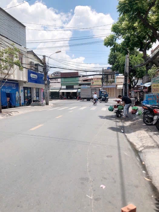 Bán Nhà mặt tiền đường âu dương lân , quận 8