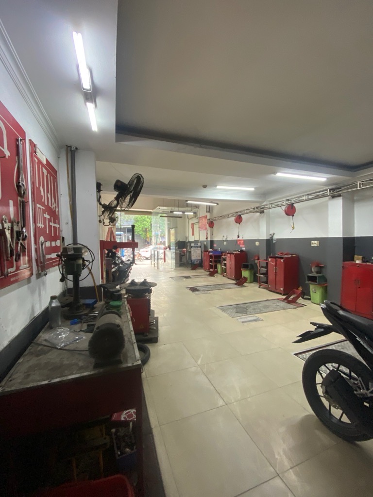 Nhà mặt tiền kinh doanh quốc lộ 50