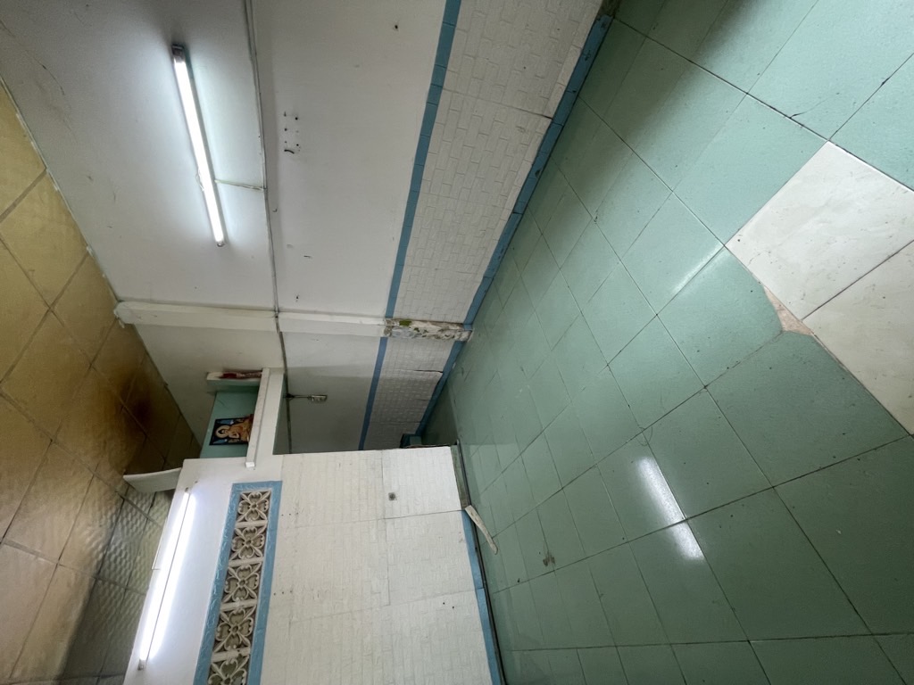 Nhà cần ra gấp khu vực tiềm năng đầu tư kinh doanh