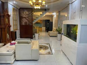 NHÀ ĐẸP Ở NGAY, MT ĐƯỜNG SỐ LÝ PHỤC MAN, QUẬN 7, 60 M2, CHỈ 5.7 TỶ