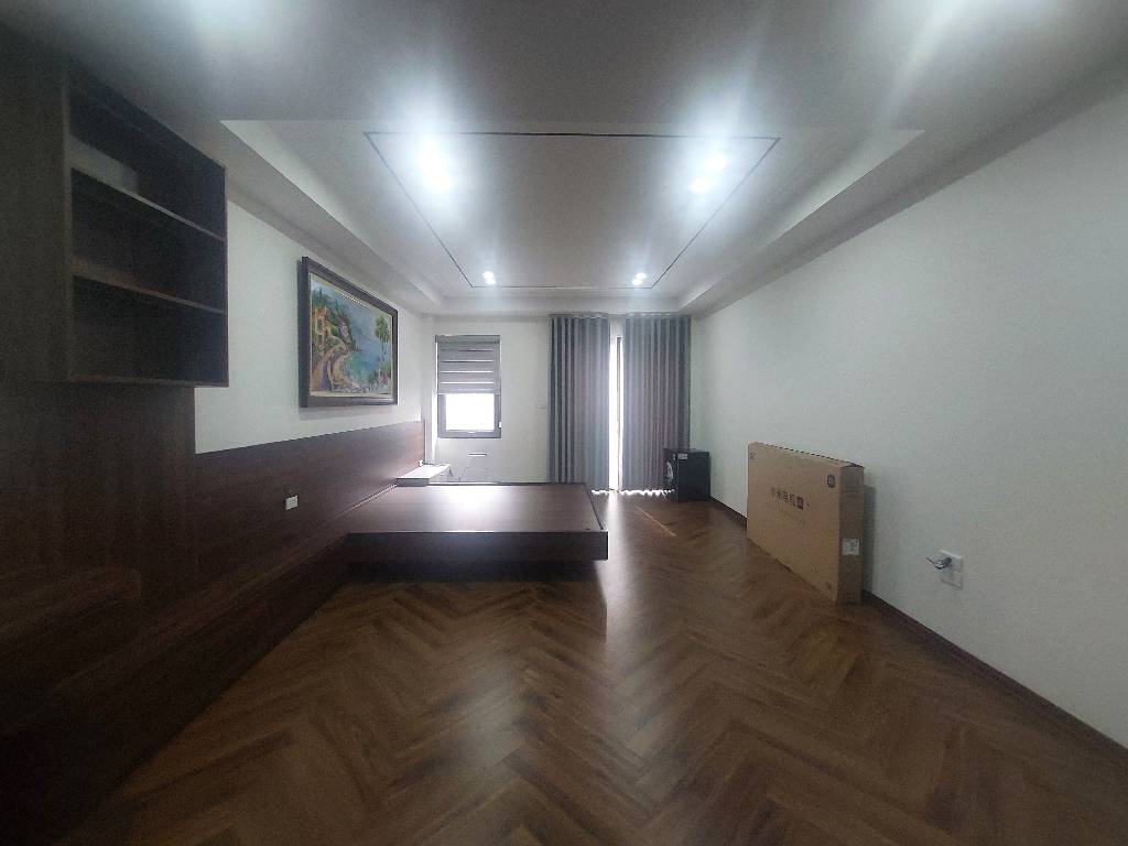 BÁN NHÀ Ô TÔ TRÁNH, NGÕ THÔNG, KINH DOANH, 2 MẶT THOÁNG TRƯỚC SAU, NHÀ MỚI FULL NỘI THẤT CAO CẤP, 7 TẦNG THANG MÁY HÀN QUỐC 650kg.