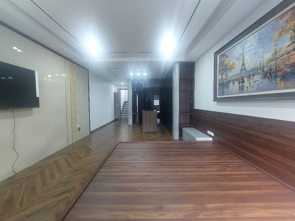 BÁN NHÀ Ô TÔ TRÁNH, NGÕ THÔNG, KINH DOANH, 2 MẶT THOÁNG TRƯỚC SAU, NHÀ MỚI FULL NỘI THẤT CAO CẤP, 7 TẦNG THANG MÁY HÀN QUỐC 650kg.