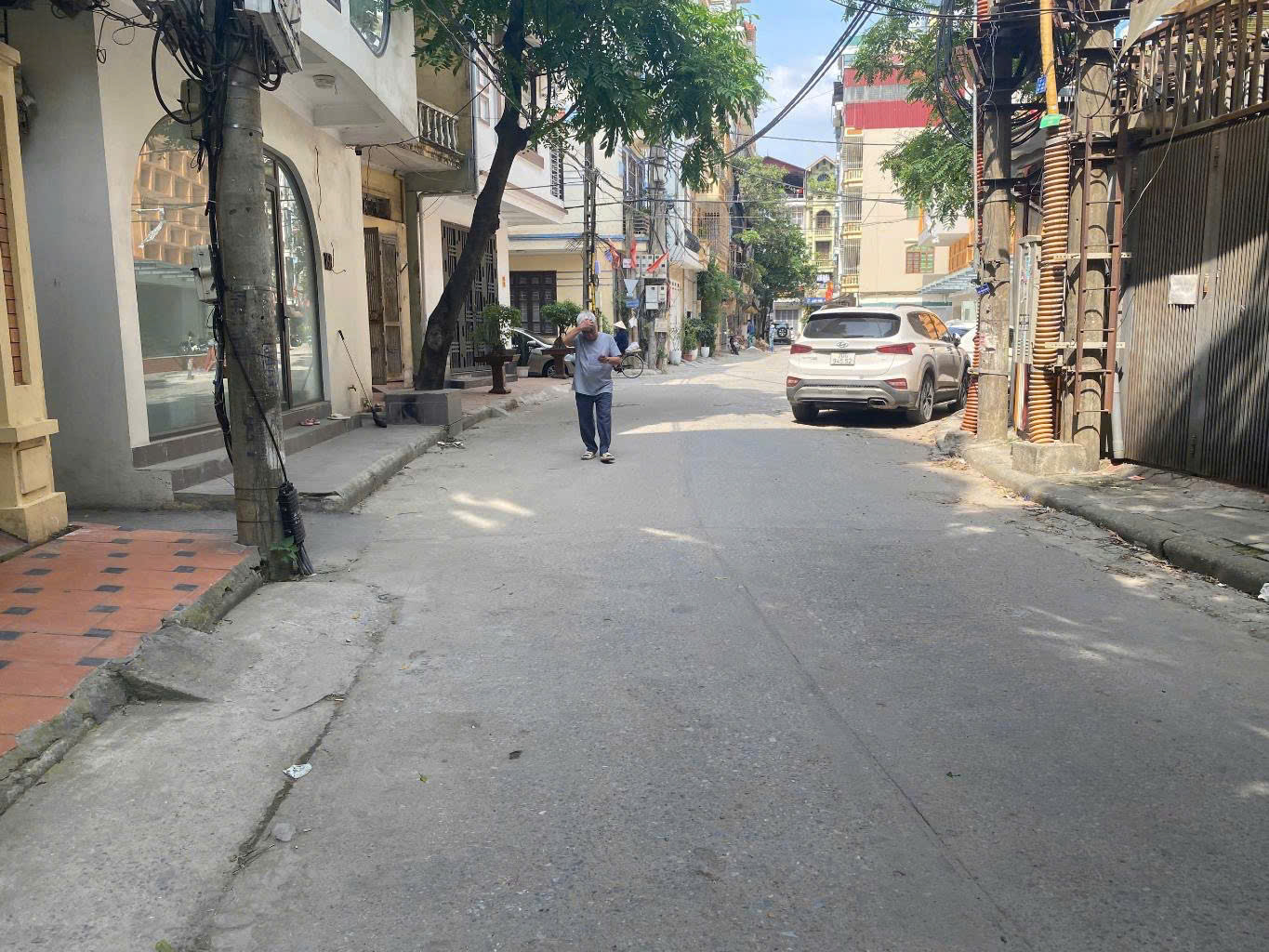 KHU PHÂN LÔ DƯƠNG QUẢNG HÀM - 51M2 - MẶT TIỀN 7,8M- 3 MẶT NGÕ, OTO DỪNG ĐỖ NGÀY ĐÊM - KINH DOANH TỐT. CHỈ 13,5 T