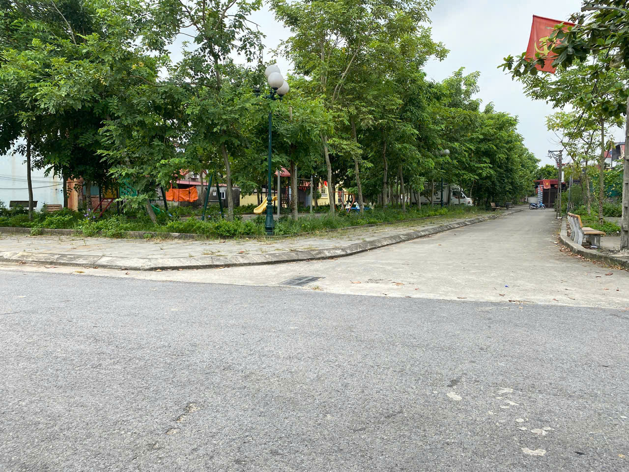 BÁN NHANH 216M ĐẤT KHÊ NỮ, NGUYÊN KHÊ, ĐÔNG ANH. FULL THỔ CƯ. ĐƯỜNG RỘNG. VỊ TRÍ BĂNG 2 LÊ HỮU TỰU