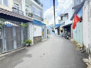 BÁN GẤP NHÀ QUẬN THỦ ĐỨC - CÔNG TRINH