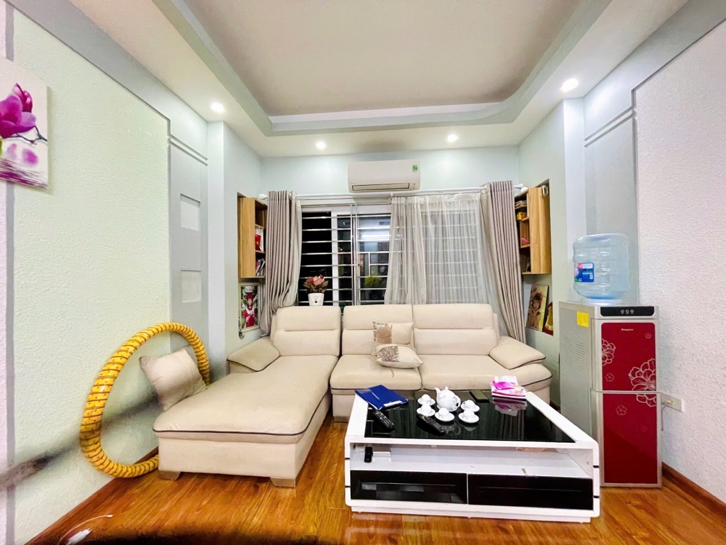 NHÀ PHỐ CẦU GIẤY THÔNG NGUYỄN KHANG - 30M RA Ô TÔ ĐỖ - NHÀ ĐẸP TK RỘNG RÃI FULL NỘI THẤT - BÁN NHANH 8.7 TỶ CÓ TL