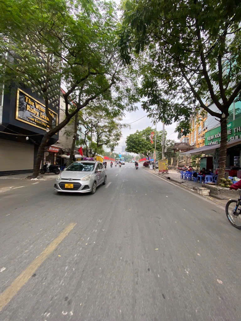 B.Á.N NHÀ HÀ ĐÔNG CẦU ĐEN - NGÕ TO THÔNG THOÁNG