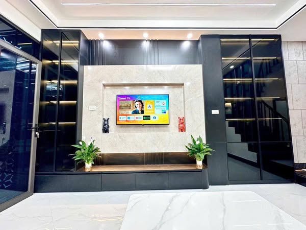 NHÀ KHU VỰC HOÀNG MAI SIÊU SIÊU ĐẸP- 7 PHÒNG NGỦ- FULL NỘI THẤT - SAU QUY HOẠCH CÁCH MẶT PHỐ 10M