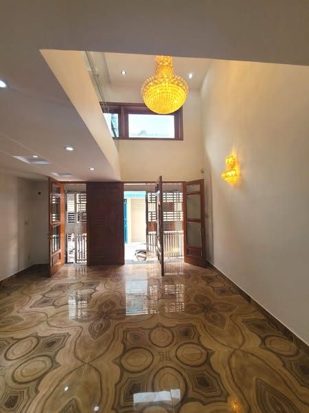 Nhà Bình Thạnh - Hẻm Xe Hơi 5 Tầng