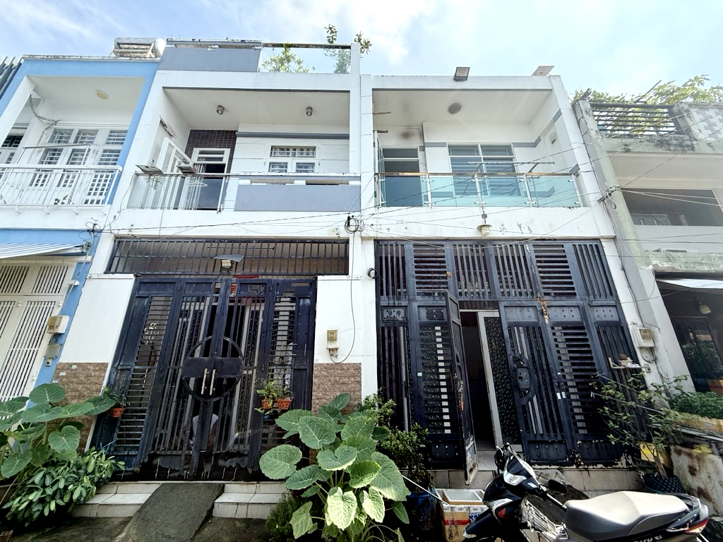 HXH gần MT An Dương Vương, 90m2 ngang 9m SHR vuông vức, có dòng tiền, nhỉnh 7 tỷ TL