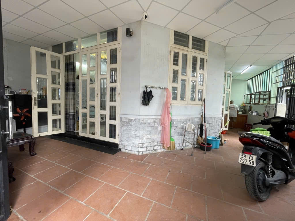 LÔ GÓC 2 MẶT XE TẢI ĐS 1 - 63m2 5 TẦNG  - CÁCH 1 CĂN RA VIEW SÔNG - NHỈNH 7 TỶ Mô tả: