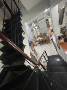 LÔ GÓC 2 MẶT XE TẢI ĐS 1 - 63m2 5 TẦNG  - CÁCH 1 CĂN RA VIEW SÔNG - NHỈNH 7 TỶ Mô tả:
