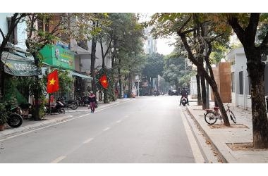 BÁN GẤP NHÀ MẶT PHỐ TRẦN QUANG DIỆU, ĐỐNG ĐA 128M2,MT 20M, 27.5 TỶ.LH 0976767455