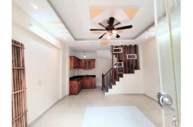 BÁN NHÀ CỰC HIẾM HOÀNG MAI - HAI MẶT THOÁNG - GIÁ QUÁ ĐẸP-35M2X4T-NHỈNH 2 TỶ-NGÕ 3 GÁC-GẦN Ô TÔ.LH 0976767455