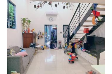 CẦN TIỀN BÁN GẤP NHÀ GIẢI PHÓNG, NGÕ Ô TÔ, 50M2, CHỈ 2 TỶ.LH 0976767455