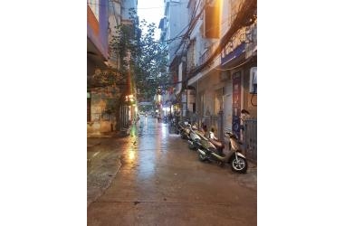 Mặt ngõ quỳnh-trung tâm hai bà trưng-kinh doanh sầm uất-giá hiếm-0976767455
