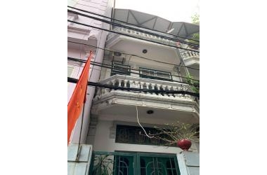 Bán gấp nhà phố vọng-khu vực trung tâm-ngõ thông-100m2x3t-chỉ 4,5 tỷ-lh 0976767455.