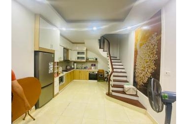 BÁN GẤP NHÀ BẠCH MAI-GẦN CHỢ MƠ-40M2X5T-2,75 TỶ