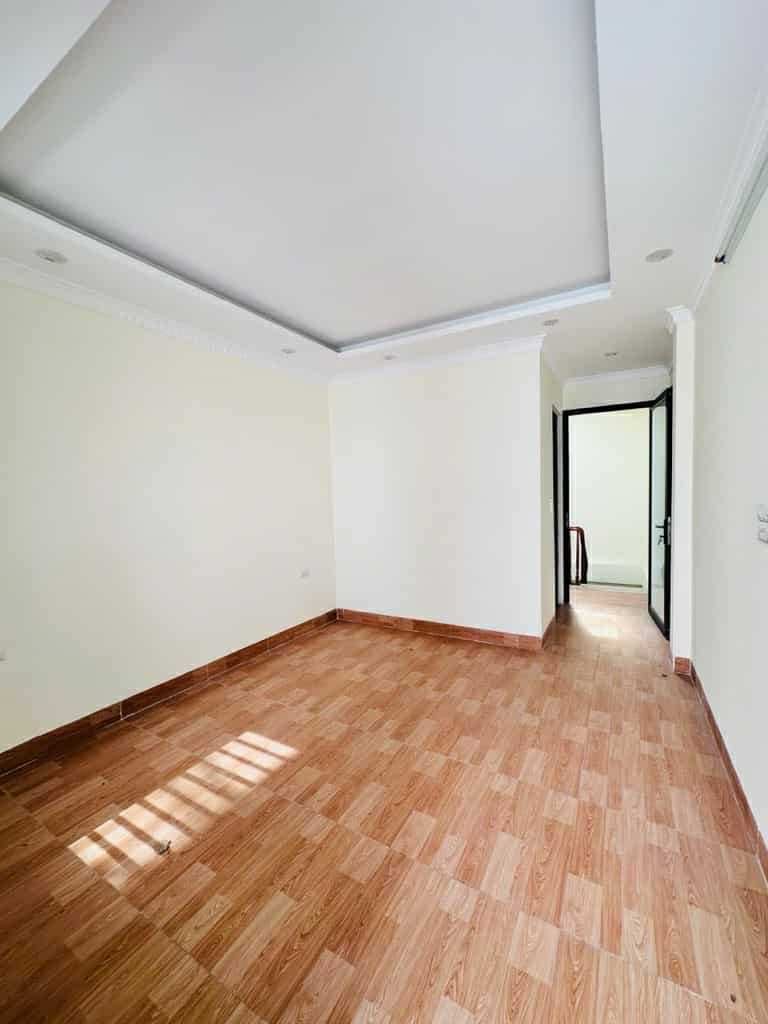 NHÀ MỚI, NGÕ RIÊNG BIỆT-NỞ HẬU TRƯỚC NHÀ, THOÁNG MÁT