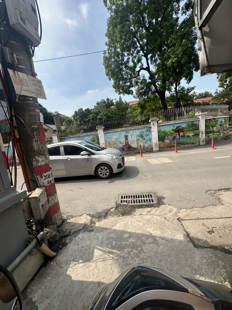 NHÀ MỚI TINH LÔ GÓC - Ô TÔ SÁT NHÀ - THANG MÁY XỊN ĐÉT