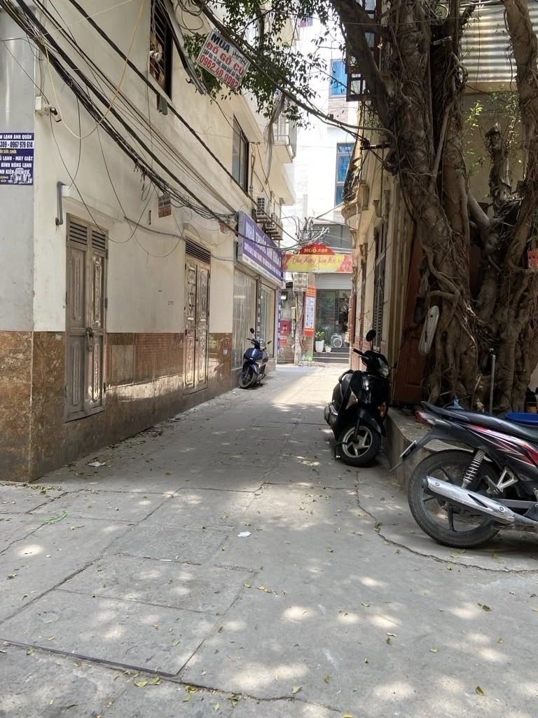 Nhà 6 Tầng Nguyễn Văn Trối, 40m2 10.5T, 10 phòng. Lh Mr Kiên 0922979333