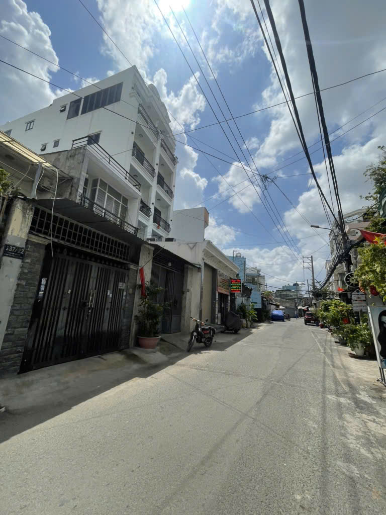 CHỦ NHIỆT BÁN GIẢM MẠNH 1 TỶ BÁN NHÀ DIỆN TÍCH KHỦNG 166M2