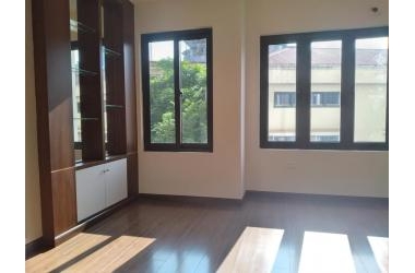 HOT!SIÊU PHẨM NHÀ ĐẸP Ở NGAY 55m2 x 5T ôtô vào nhà Sát phố 6.3 tỷ 0901386863