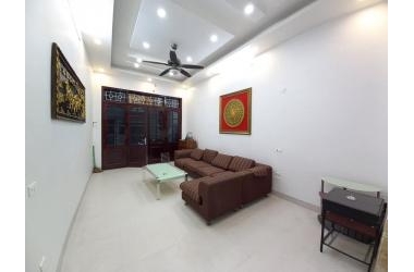 Mặt phố quận Hai Bà Trưng, 55m2, 4 tầng, kinh doanh ô tô tránh.