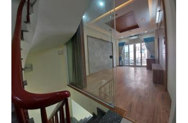 Bán nhà ngõ 663 Trương Định, 33m2, mặt ngõ 3m, nhà đẹp ở luôn, SĐCC.