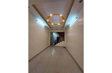 Bán nhà ngõ 22 Nguyễn Đức Cảnh, 40m2, 4 tầng, nhà đẹp ở luôn, gần phố.