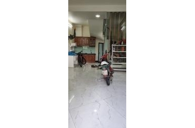 Bán nhà mặt ngõ 299 Hoàng Mai, 40m2 MT 4,8m, ô tô tránh, kinh doanh sầm uất