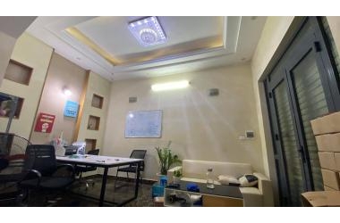Bán nhà ngõ 183A Lĩnh Nam, 50m2, mặt tiền rộng, ô tô đỗ cửa, kinh doanh.