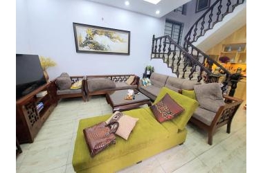 Bán nhà Vĩnh Hưng, 163m2, biệt thự nhỏ, 4 tầng, mặt tiền 7m, nội thất xịn.