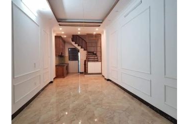 Bán nhà siêu đẹp ngõ 299 Hoàng Mai, 39m2, ô tô vào nhà, kinh doanh nhỏ