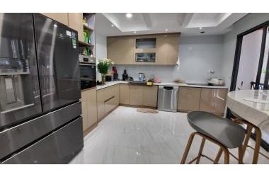 Bán nhà ở , Khương Trung , Thanh Xuân DT 44m2 x 4 tầng , Ngõ ô tô , giá cực tốt , lh 0345671506