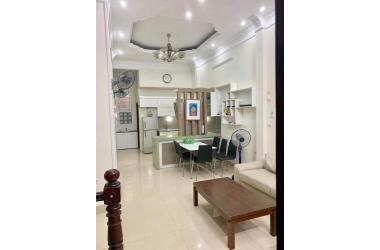 Kinh Doanh , Ô Tô Vào Nhà Trần Quốc Hoàn 59m2 Nhỉnh 10 Tỷ