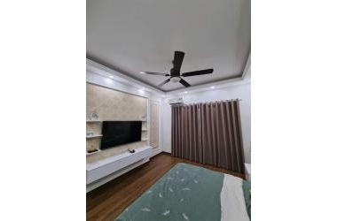Bán nhà ngõ 29 Khương Hạ , 50m2 , 5 tầng , chỉ 4.15 tỷ , gần phố , ngõ thông , lh 0366877885