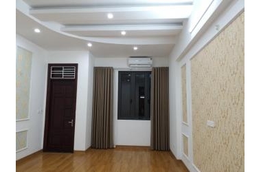 Phố Trung Kính Nhà Mới Dân Xây 63m Trung Tâm Đi Lại Thuận Lợi 13.8 Tỷ Đầy Đủ Tiện Ích