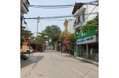 BÁN ĐẤT ĐẤU GIÁ SƠN TÂY VỈA HÈ KINH DOANH Ô TÔ VÒNG QUANH 85MX5,1M 1,76 TỶ.