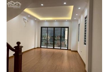 Bán nhà Hoàng Hoa Thám Ba Đình Lô góc KD sầm uất 56m2*4 tầng Giá 4,36 tỷ.