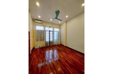 Ban gấp nhà PHÁO ĐÀI LÁNG – ĐỐNG ĐA, DT 52m, 5 tầng, phân lô vỉa hè, nhỉnh 11 tỷ