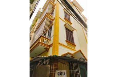 Nhỉnh 6 tỷ nhà Trần Duy Hưng - lô góc - DT 68m2x4,5 tâng kinh doanh đỉnh