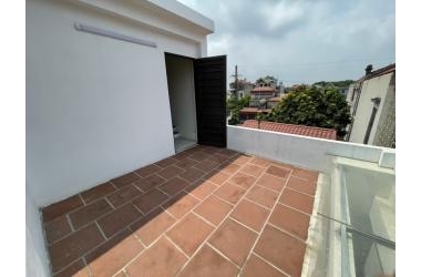 CẦN BÁN GẤP NHÀ MỚI XÂY GẦN PHỐ LÂM TIÊN - THIẾT BỊ ĐIỆN, ĐẦY ĐỦ TIỆN ÍCH - CHỈ HƠN 2 TỶ