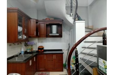 TRUNG TÂM QUẬN THANH XUÂN - LÔ GÓC - TRƯỚC NHÀ CỰC RỘNG - GẦN PHỐ - GẦN ROYAL CITY - 3 NGỦ NỞ HẬU - NHÀ ĐẸP - VỀ Ở LUÔN.