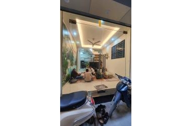 SIÊU PHẨM - LÔ GÓC - NGÕ BAGAC TRÁNH -  30 M RA ĐƯỜNG ĐUA F1 HẠ TẦNG ĐỈNH BẬC NHẤT QUẬN - TƯƠNG LAI SÁNG NGỜI.