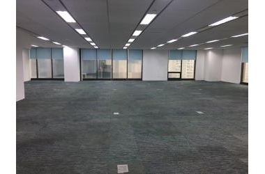 CHO THUÊ VĂN PHÒNG 235M2, 130M2 THÔNG SÀN PHỐ LÊ ĐỨC THỌ ĐỂ 110 ĐƯỢC XE MÁY