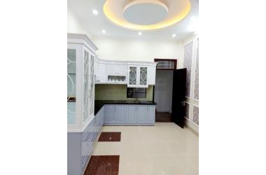 Bán nhà ô tô đỗ gần cửa, Mỹ Đình1, gần BX Mỹ Đình, SVĐ Mỹ Đình, 32m2x5T, giá: 3,15 tỷ.