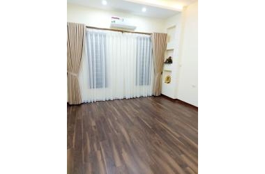 Bán nhà Khúc Thừa Dụ, Cầu Giấy, gần công viên Cầu Giấy, nhà mới, 60m, giá 7.2 tỷ.